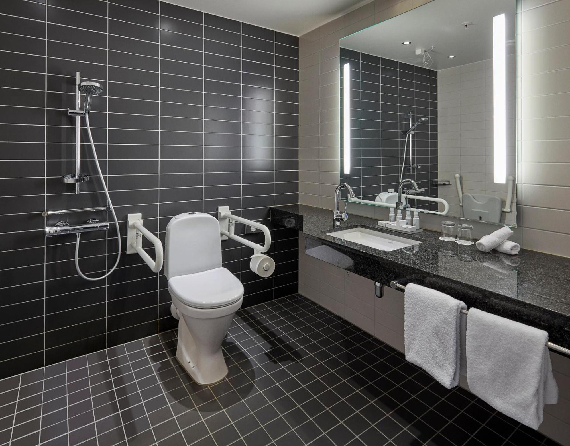 Quarto King Standard - Acessível a Pessoas com Mobilidade Condicionada